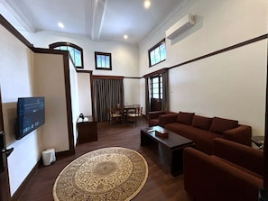 Familie suite, uitzicht op de stad | Woonruimte