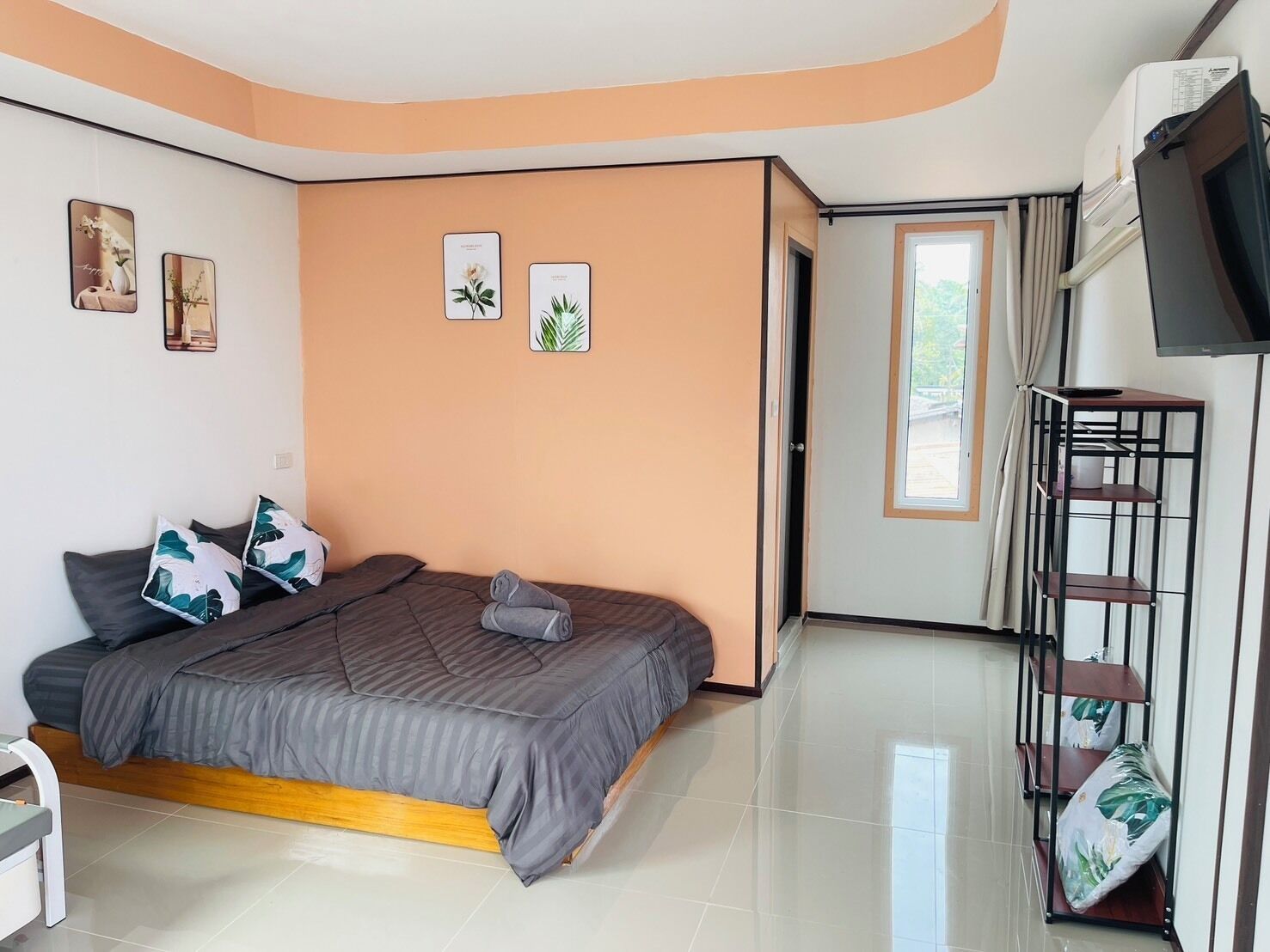 Quadruple Room, Partial Sea View | Free WiFi