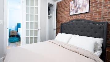 Ferros/tábuas de passar roupa, Wi-Fi, roupa de cama