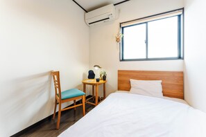 Economy Single Room, Non Smoking - cafe&sharespace BASEogi (Ogi)