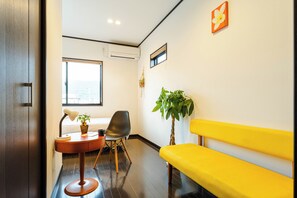 Economy Single Room, Non Smoking - cafe&sharespace BASEogi (Ogi)