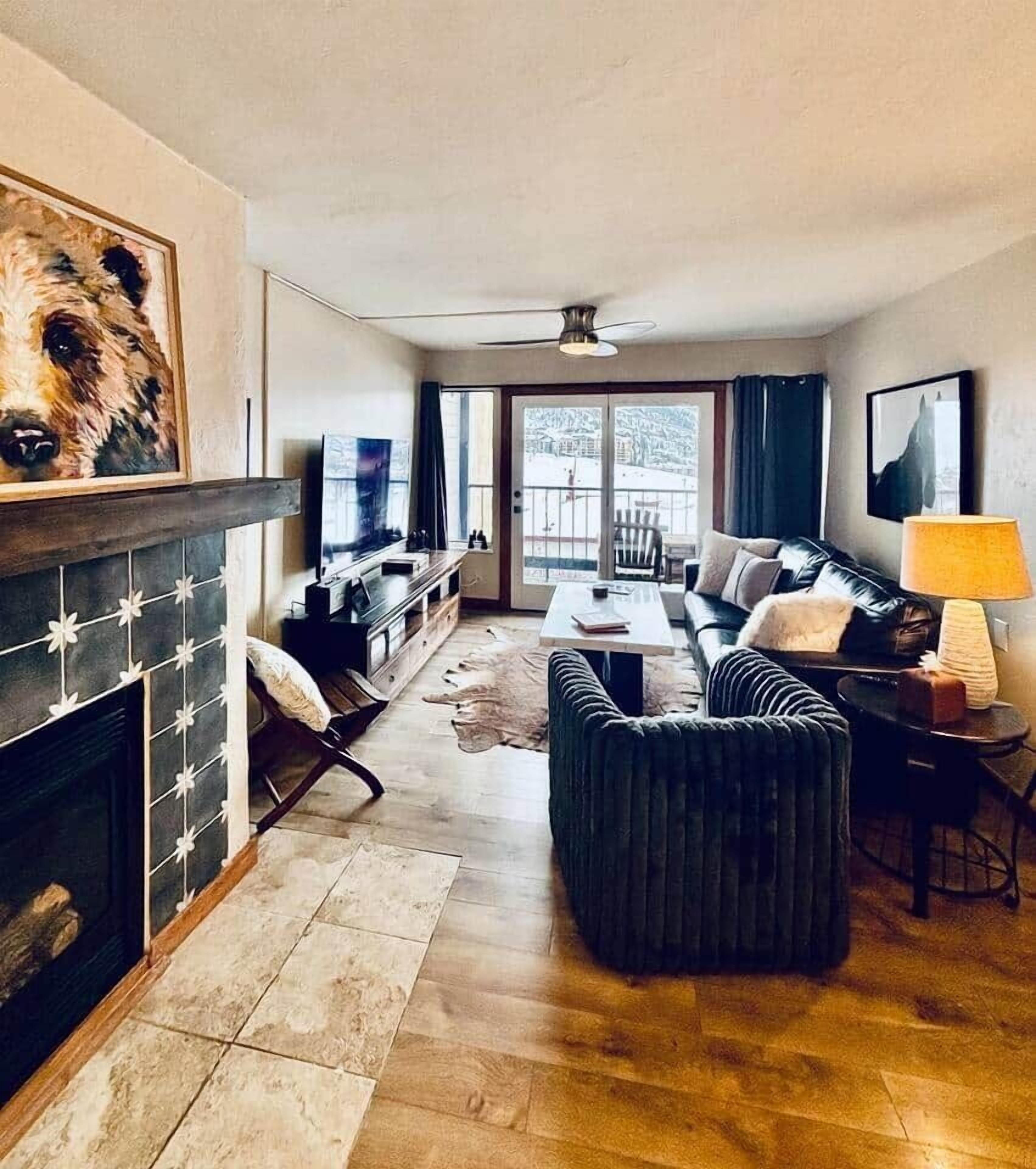 تلفزيون ذكي، مدفأة، ستيريو