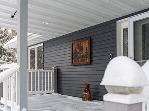 تفاصيل الفندق من الخارج