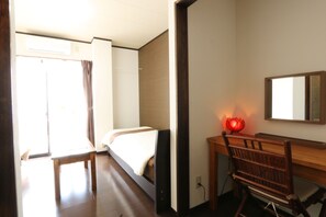 ベーシック ツインルーム シービュー | WiFi (無料)