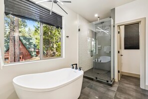 Hair dryer, towels - Gardner Mountain Lodge: Bike Friendly, National Forest Land, A/C, Pool Table, Dogs Welcome (South Lake Tahoe)