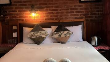 In-room safe, free WiFi