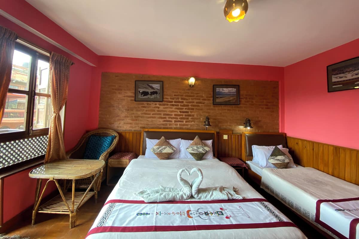 In-room safe, desk, laptop workspace, free WiFi