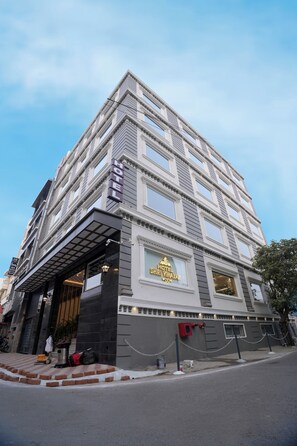 Exterior - Hotel Shri Vinayak (Varanasi)
