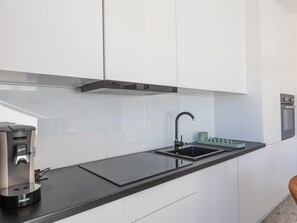 Fridge, microwave, oven, coffee/tea maker - Modernes Studio mit Parkplatz (Middelkerke)