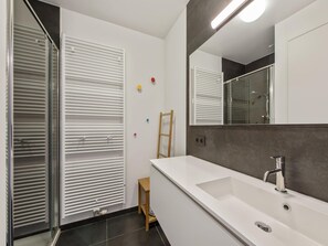Shower - Stylish flat with sea view (Koksijde)
