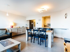 Interior - Lovely family flat with sea views (Koksijde)