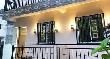 Mini House in Paete Laguna