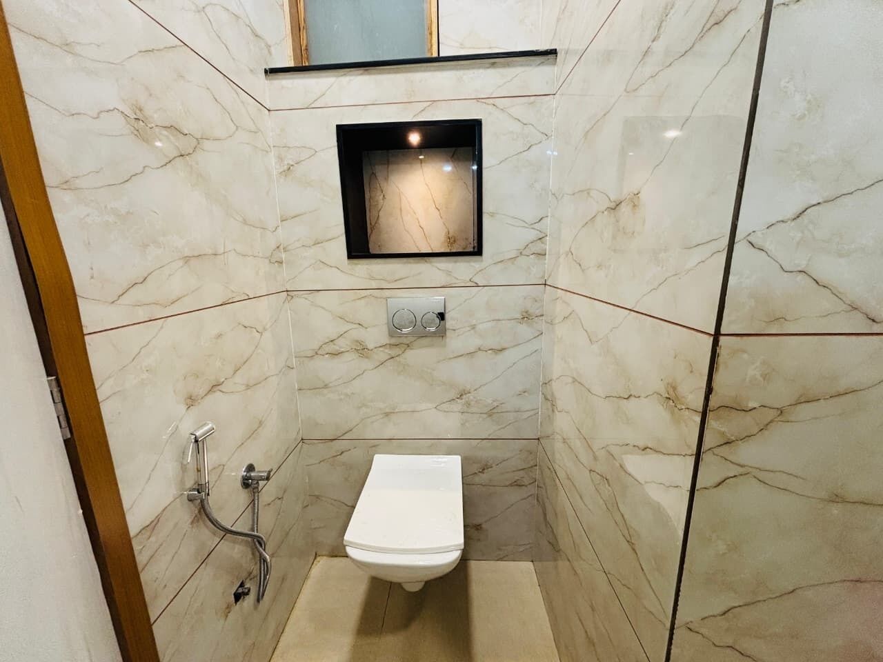 Shower, towels, soap, shampoo