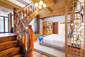 Junior Suite, Balcony, Garden View | Individually decorated, individually furnished, blackout curtains - The Peak Living (Deqin)