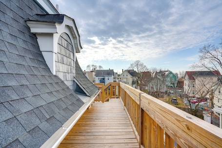施設の敷地. Apt in Historic Lynn Neighborhood: 2 Mi to Beach!