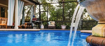 Canal-Front Retreat w/ Hot Tub & Dock in Tavares