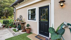 Exterior - Canal-Front Retreat w/ Hot Tub & Dock in Tavares (Tavares)