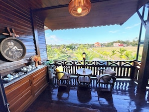 Baan Bai Mhee 4 | Minibar, bureau, accès au Wi-Fi (inclus), literie fournie