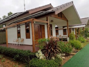 View from room - Chewavethee Herb Wellness Stay (Phu Phiang)