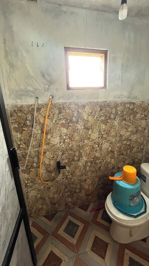 Villa, 1 habitación, vista a la montaña | Baño | Regadera, amenidades de baño gratuitas, toallas