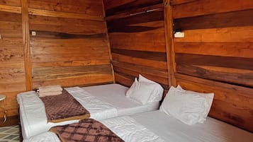 Biệt thự, 1 phòng ngủ, quang cảnh núi | Bộ đồ giường cao cấp, minibar, bàn