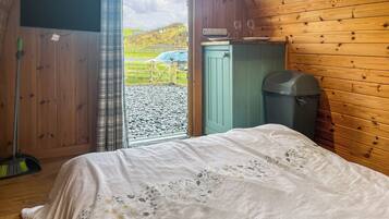 1 bedroom, free WiFi