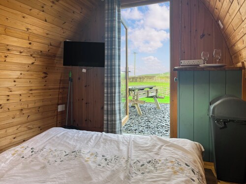 Birds pod is the perfect place for up to two guests to reconnect with nature.