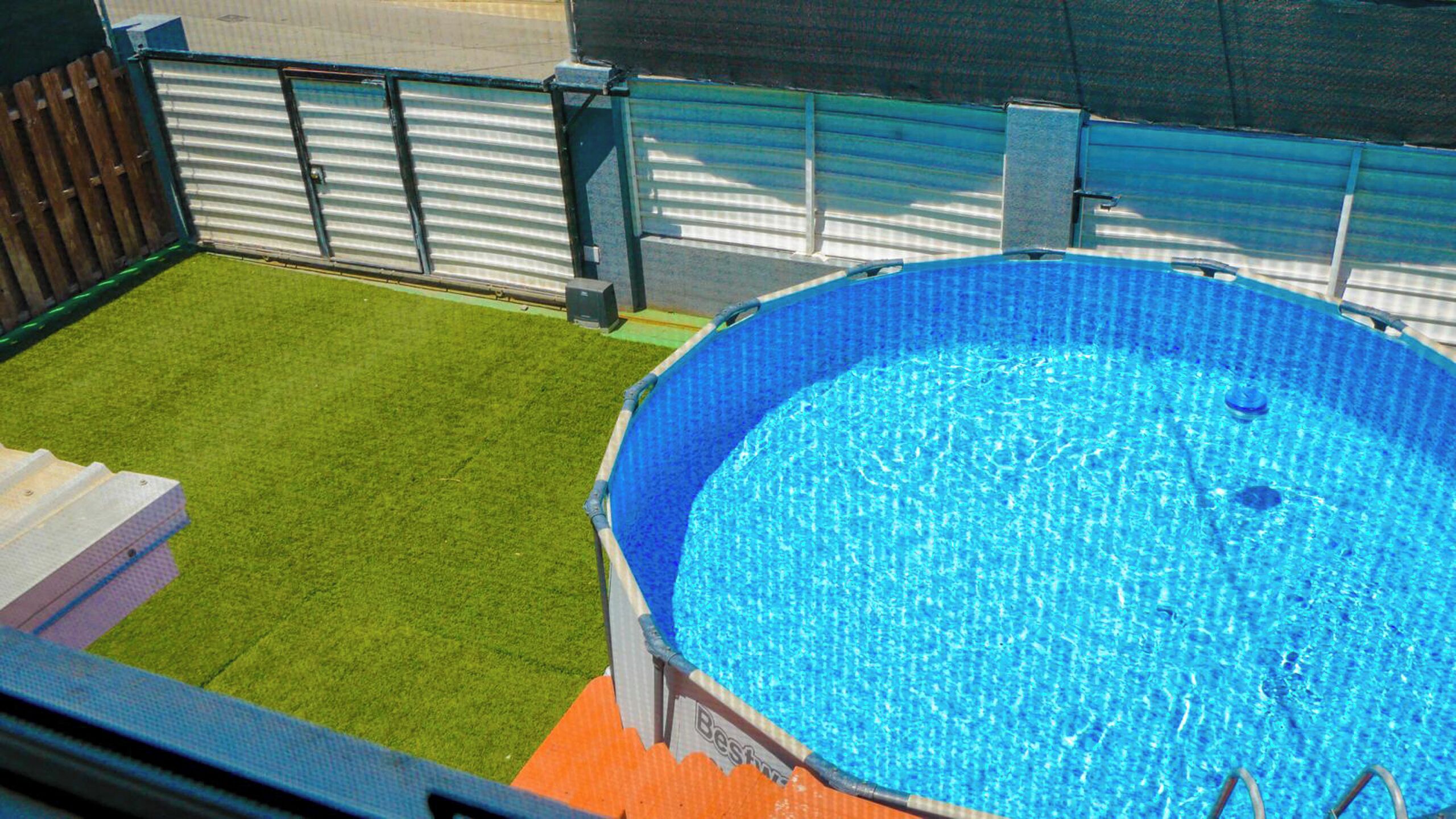 Apartamento, 2 habitaciones, fumadores, terraza | Piscina | Una piscina al aire libre