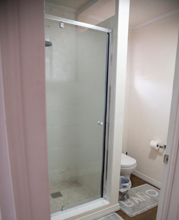 Apartamento, 2 habitaciones, fumadores, terraza | Baño