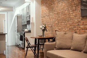 TV - Prime East Village Two Bedroom (New York)