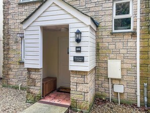 Exterior detail - 3 bedroom accommodation in Falmouth (Falmouth)