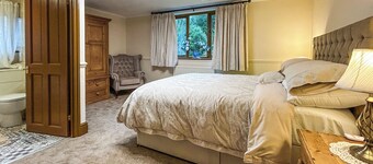 3 bedroom accommodation in Areley Kings, Near Stourport on Severn