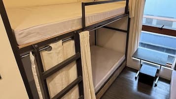 Gemeinsamer Basic-Schlafsaal, Mehrere Betten, Nichtraucher | Kostenloses WLAN