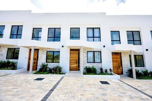 House, 3 Bedrooms, Private Pool, Garden View | Exterior - Azzurro Townhouses - by Zenbreak (Speightstown)