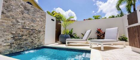House, 3 Bedrooms, Private Pool, Garden View | Pool
