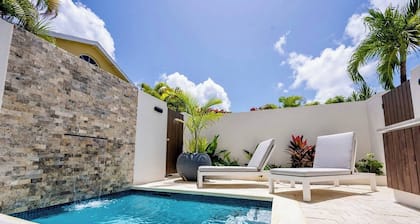 Azzurro Townhouses - by Zenbreak