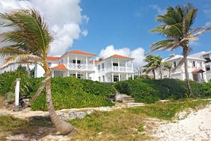 Villa, 3 Bedrooms, Balcony, Ocean View | Property entrance