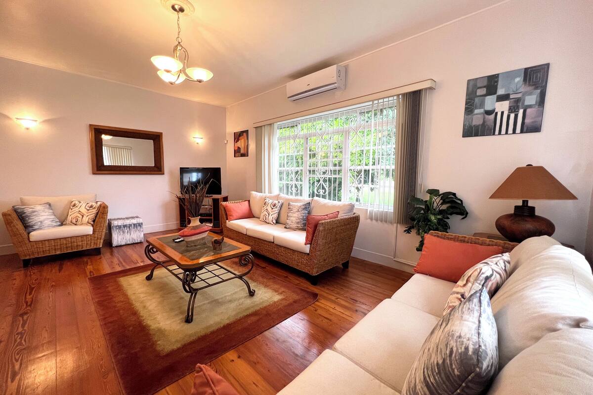 House, 3 Bedrooms, Terrace, Ocean View | Living room