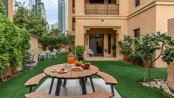 Restauration extérieure