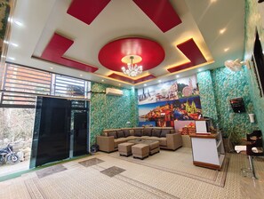 Reception - Hotel Shiv Sagar  (Varanasi)