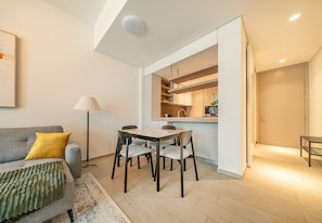 Dining - Elegant 1 Bed Apartment in Wilton Terraces (Dubai)