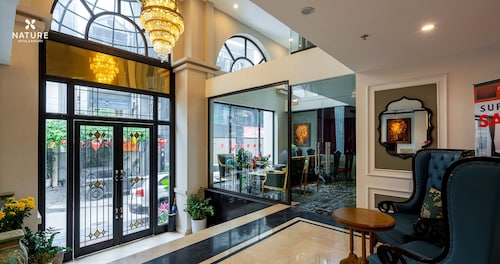 Nature Hotel - Ba Dinh