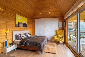 Basic Room, Mountain View | Free WiFi - The Chateau Garli (Rakar)