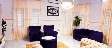 Family Apartment, Balcony, City View | Living area