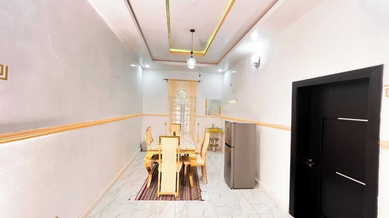 Familienapartment, Balkon, Stadtblick | Esszimmer