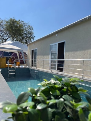 Outdoor pool - Infinity luxuria (Vikarabad)