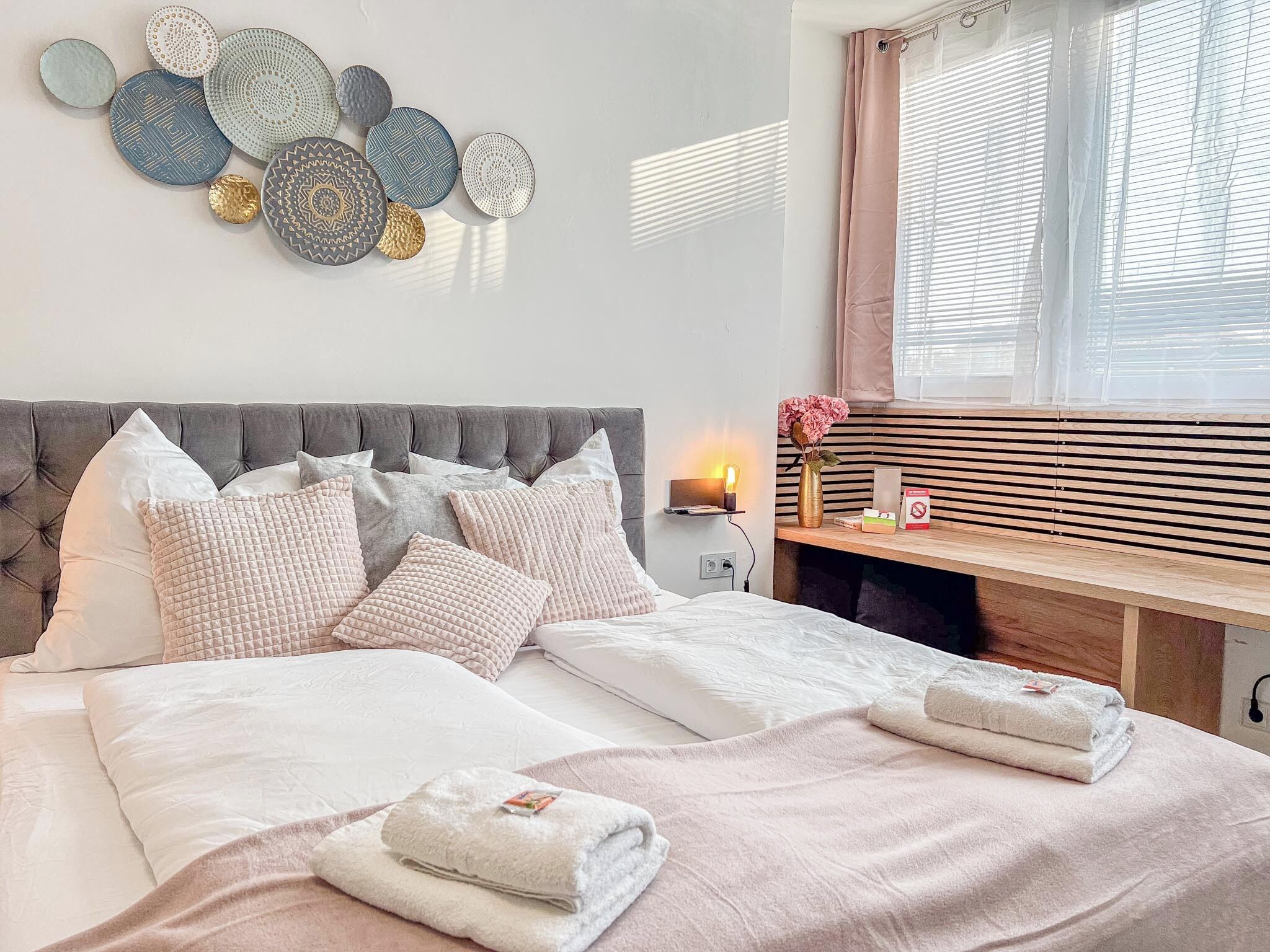 Basic Room | Iron/ironing board, free WiFi