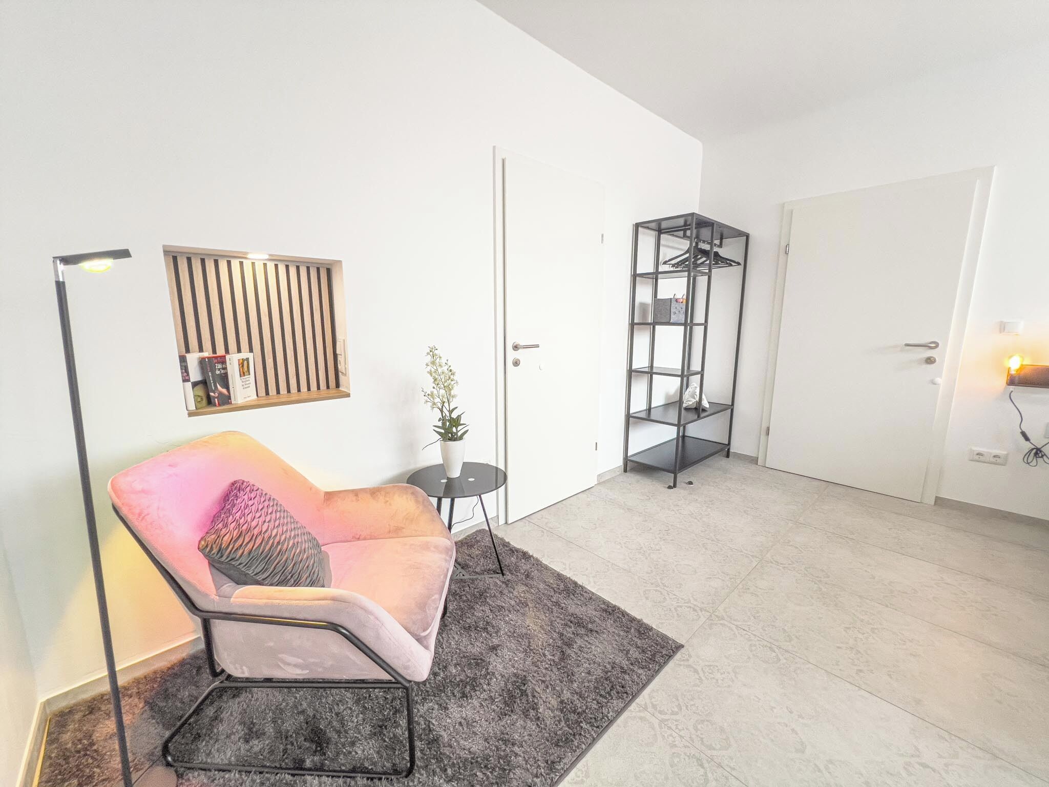 Habitació bàsica | Planxa i posts de planxar i wifi gratuïta 