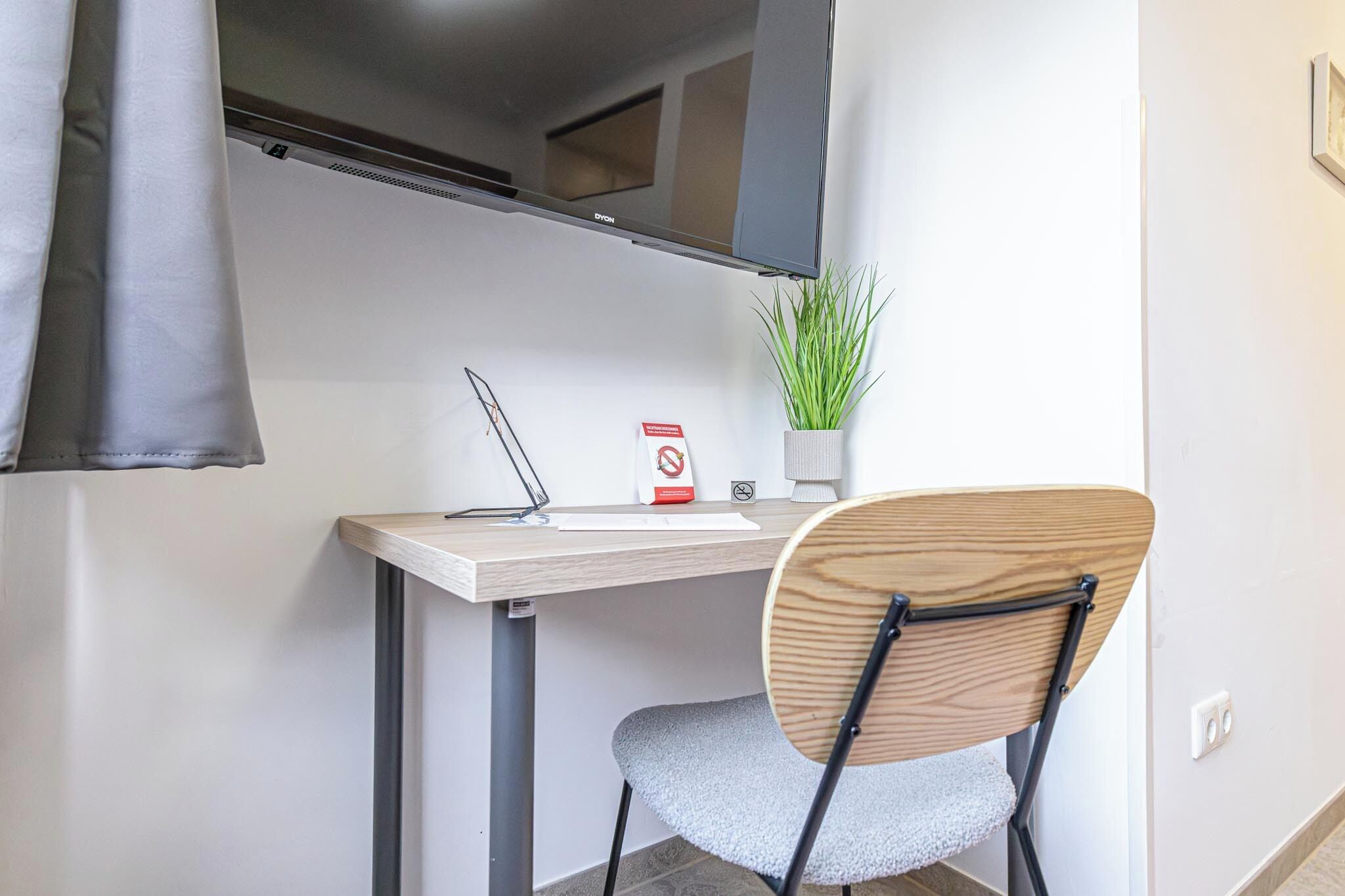 ห้องเบสิก | เตารีด/โต๊ะรีดผ้า, Wi-Fi ฟรี