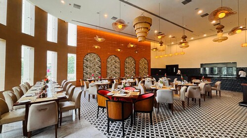 The Golden Tree Hotel